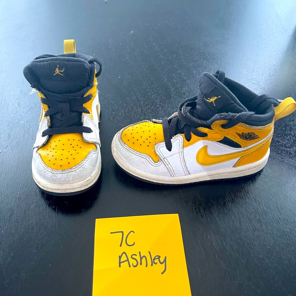 Jordan 1s University